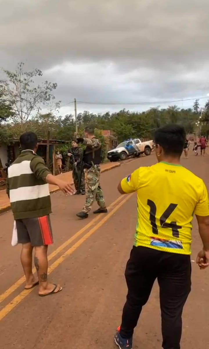 Tensión en Puerto Piray por un operativo de Prefectura en el barrio Las Marías - Imagen 2